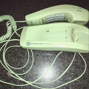 Vintage Ma Bell 1970 Green Streamlined Landline Phone